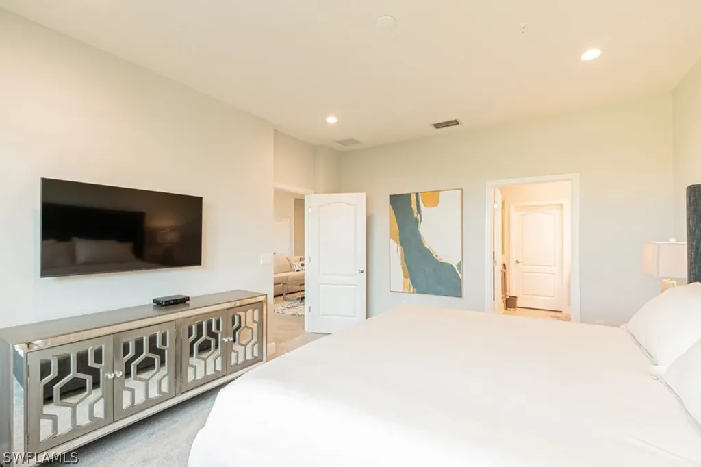 2281 Priory Lane Naples FL 34120
