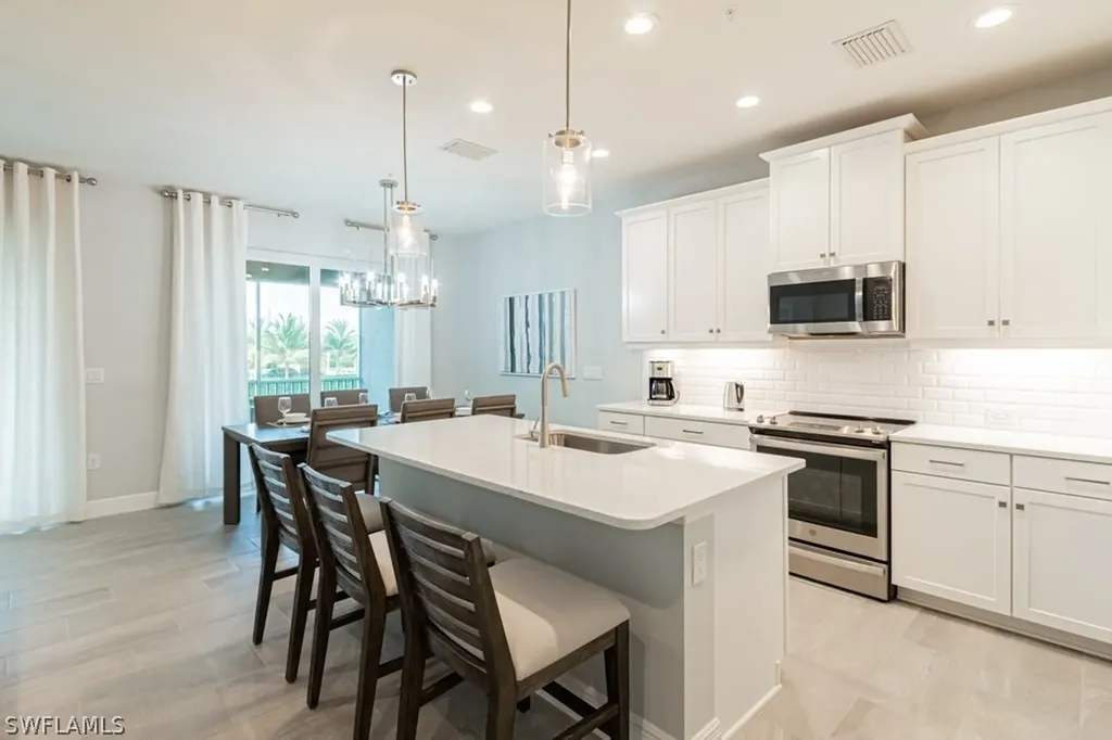 2281 Priory Lane Naples FL 34120