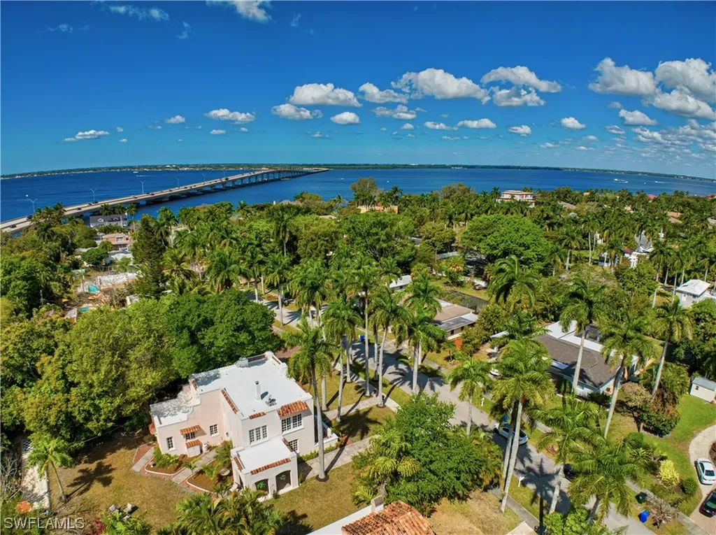 1328 Rio Vista Avenue Fort Myers FL 33901