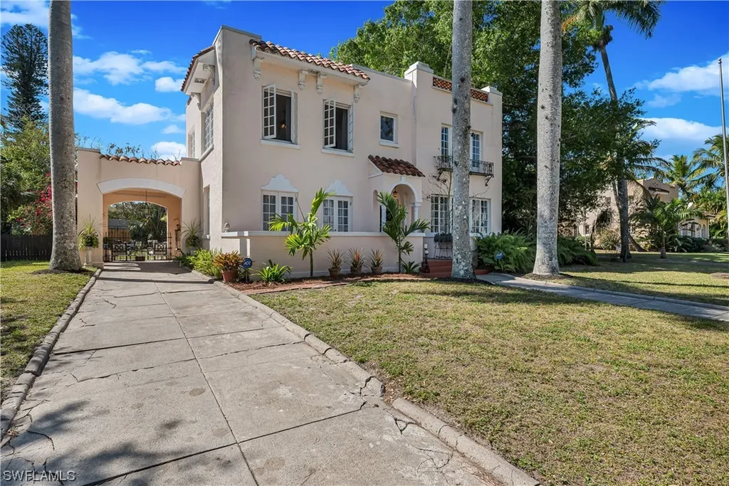1328 Rio Vista Avenue Fort Myers FL 33901