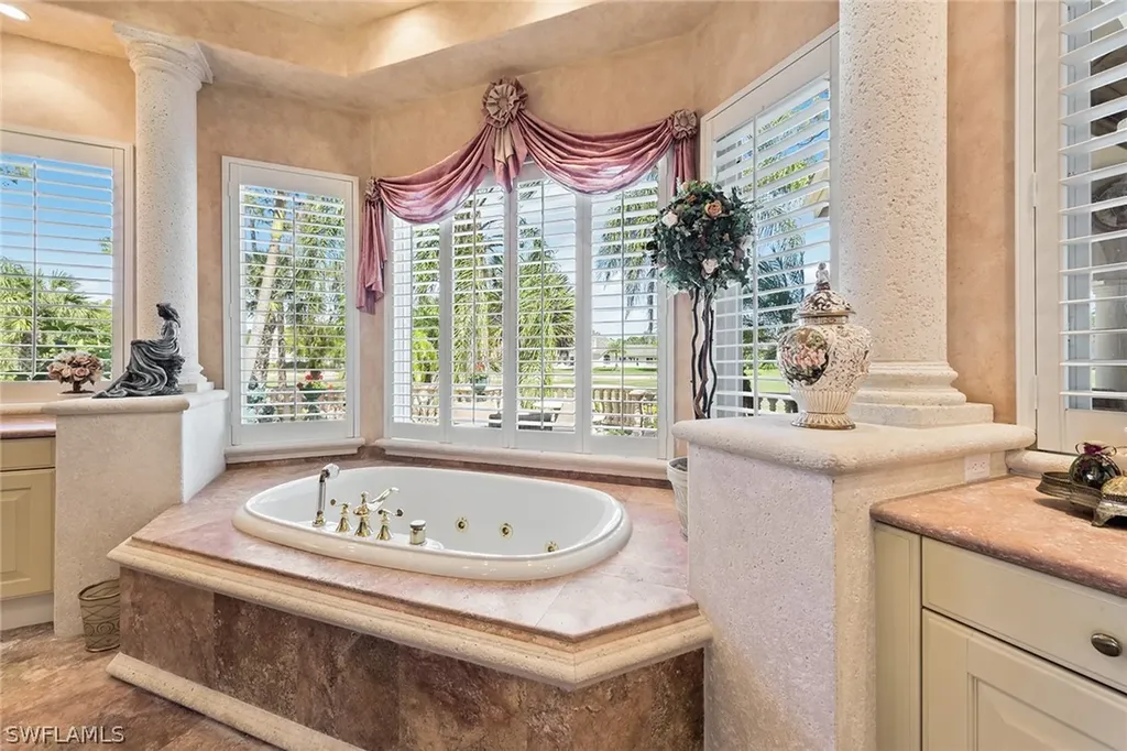 5055 Groveland Terrace Naples FL 34119