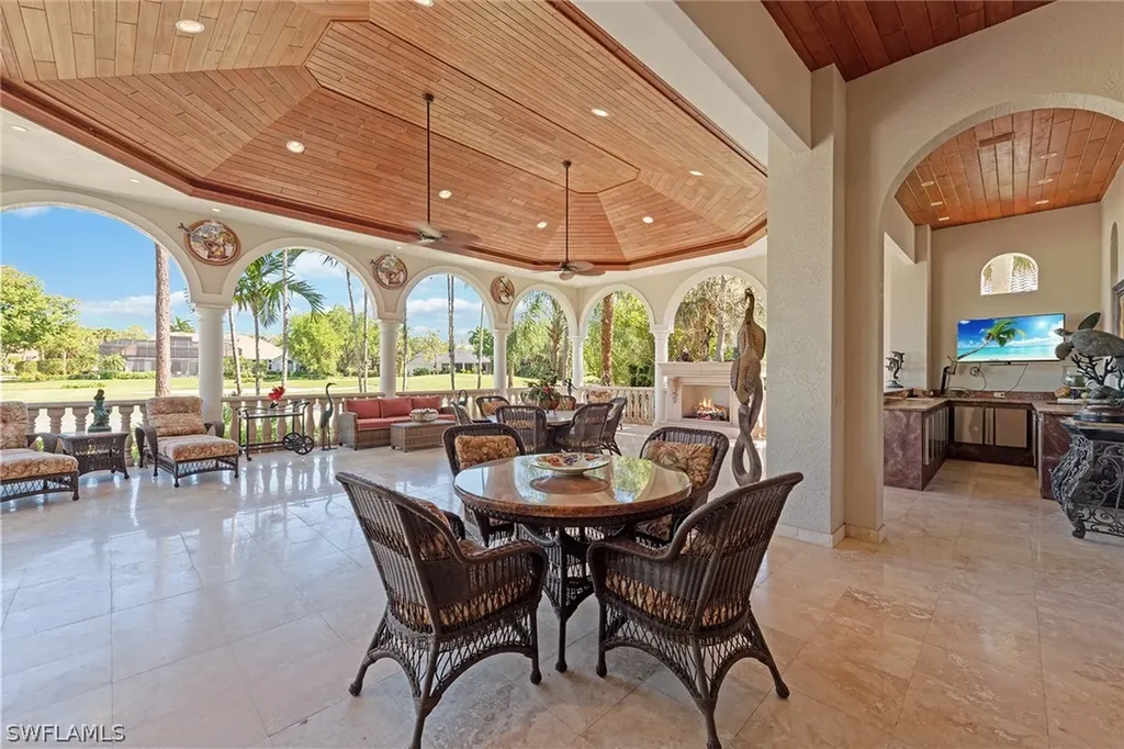5055 Groveland Terrace Naples FL 34119