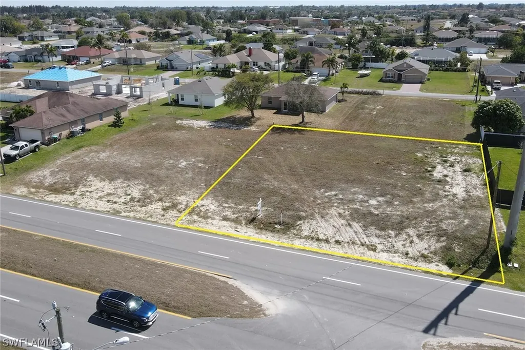 1214 Embers Parkway W Cape Coral FL 33993