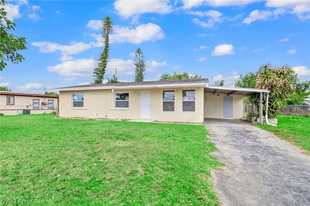 303 E Jersey Road Lehigh Acres FL 33936
