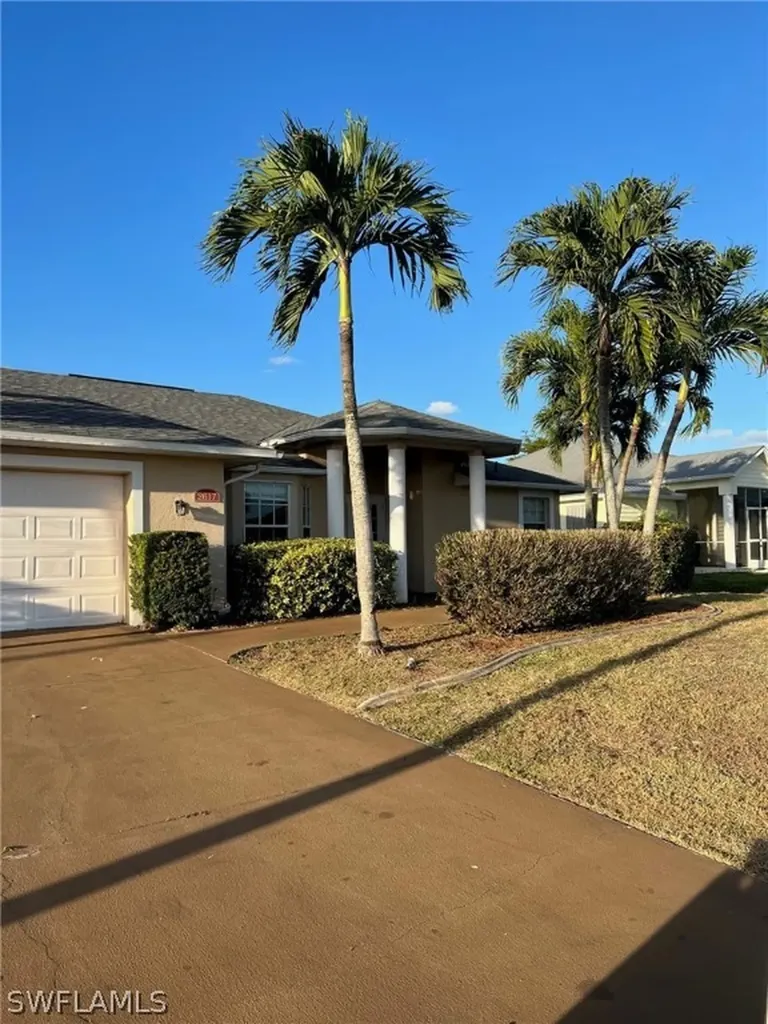 2617 SW 42nd Lane Cape Coral FL 33914