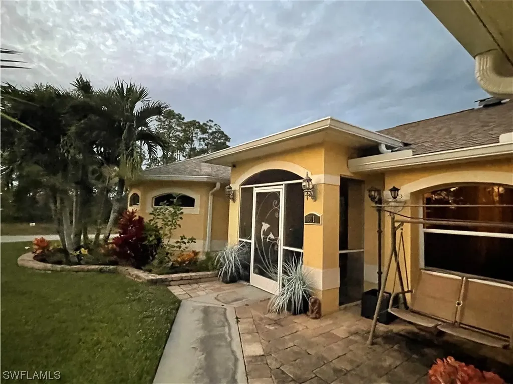 601 E 14th Street Lehigh Acres FL 33972