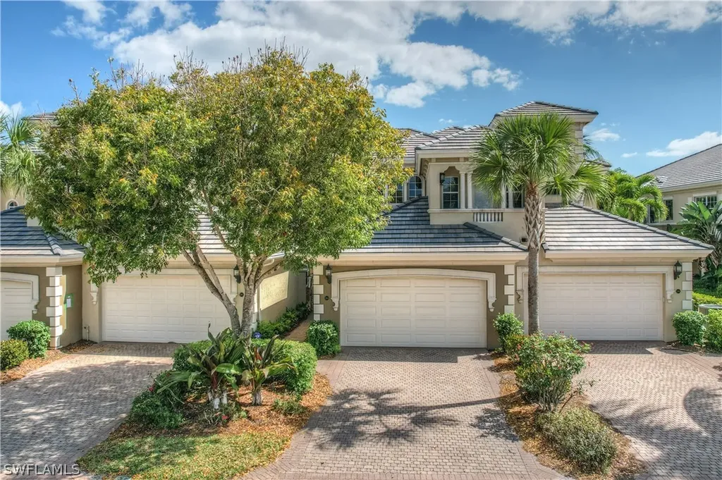 9206 Museo Circle Naples FL 34114