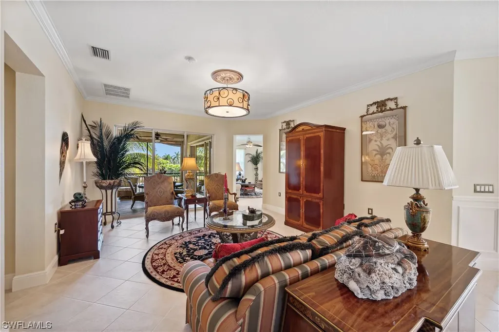 9206 Museo Circle Naples FL 34114