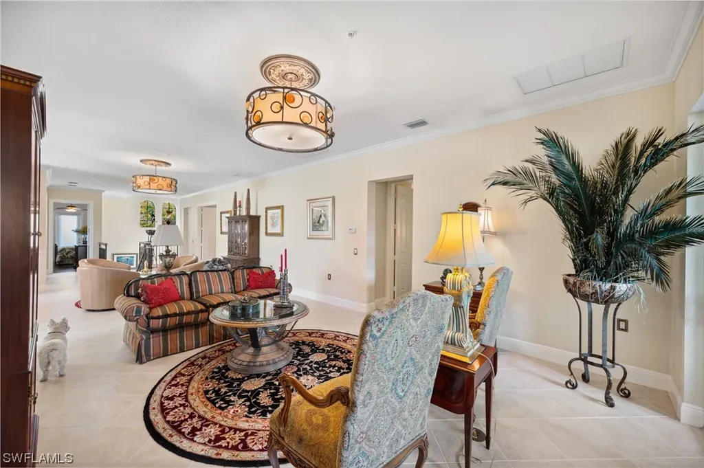 9206 Museo Circle Naples FL 34114