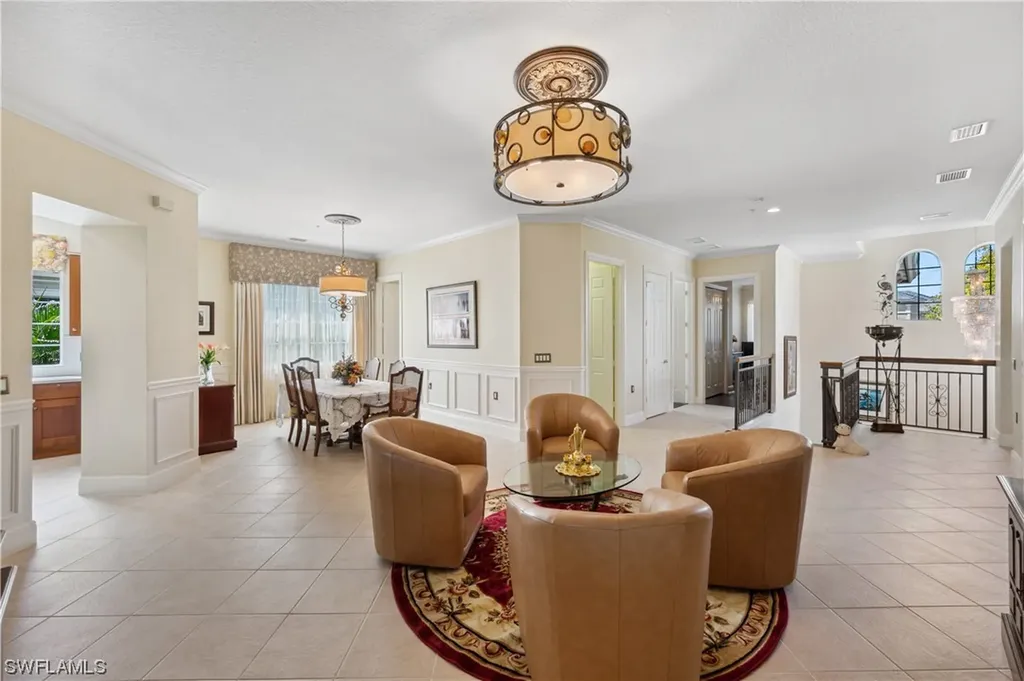 9206 Museo Circle Naples FL 34114