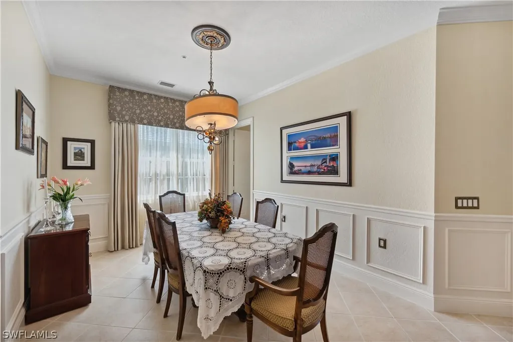 9206 Museo Circle Naples FL 34114