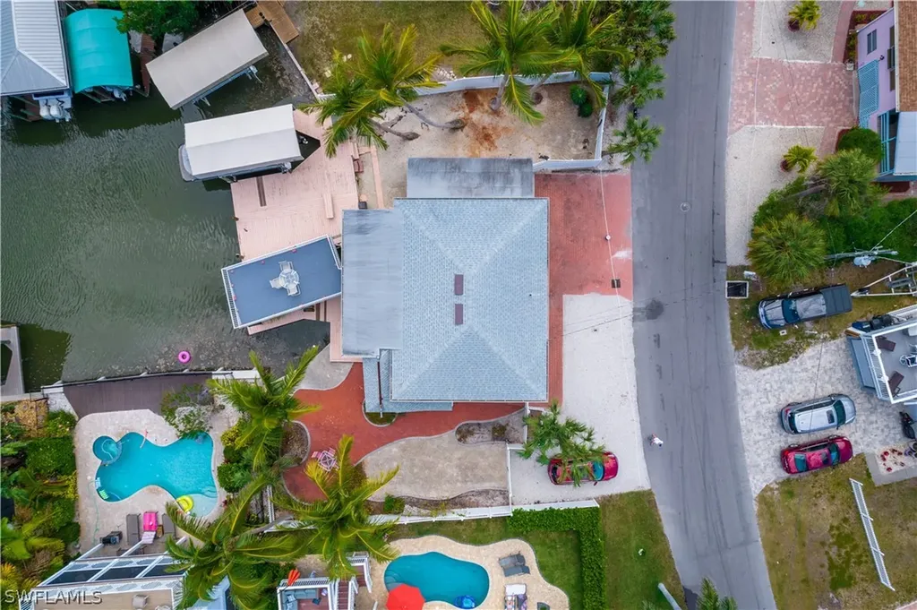 130 Palermo Circle Fort Myers Beach FL 33931