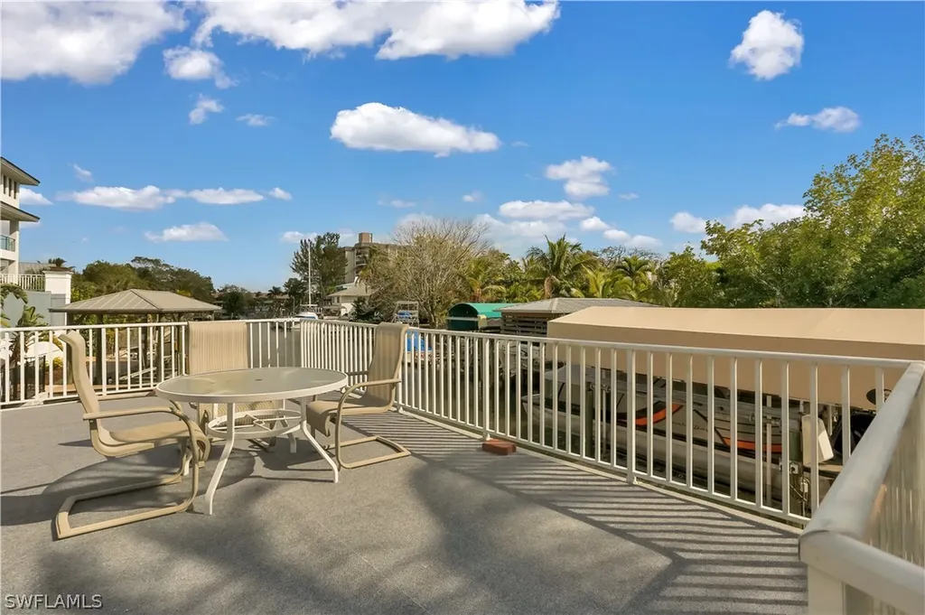 130 Palermo Circle Fort Myers Beach FL 33931