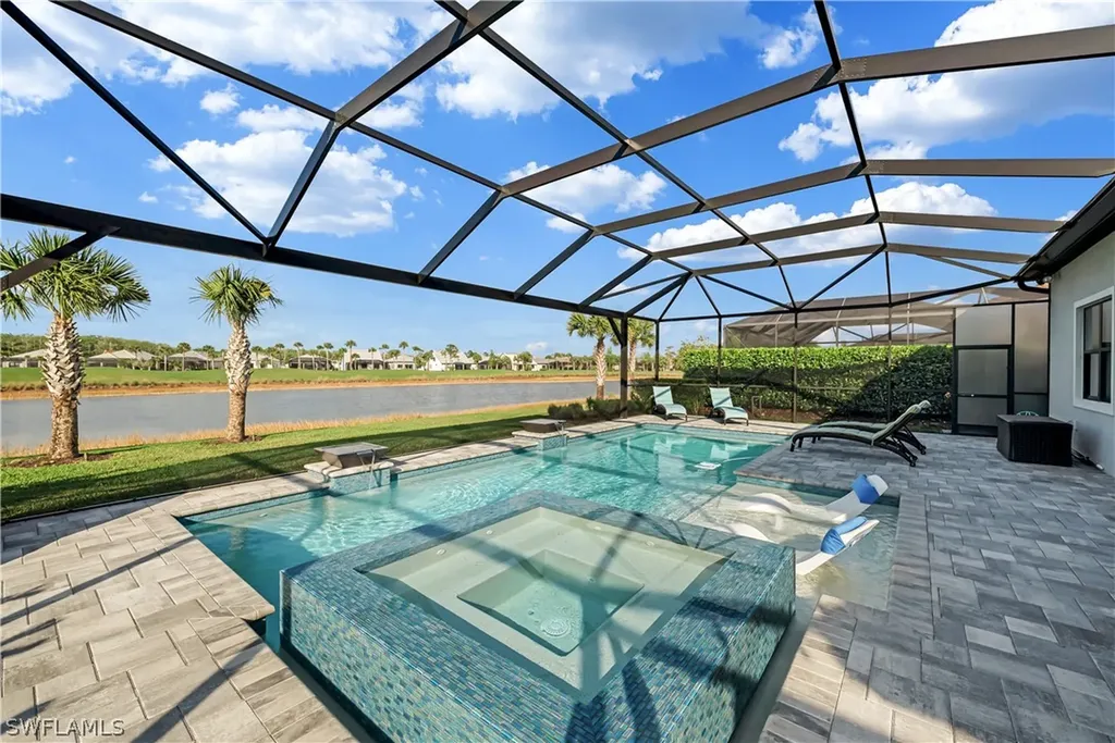 Naples FL, 9528 Greyhawk Trail