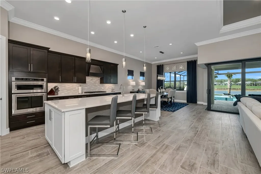 9528 Greyhawk Trail Naples FL 34120