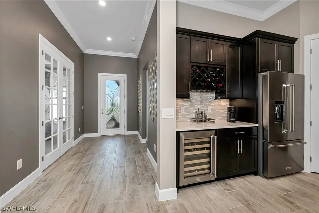 9528 Greyhawk Trail Naples FL 34120