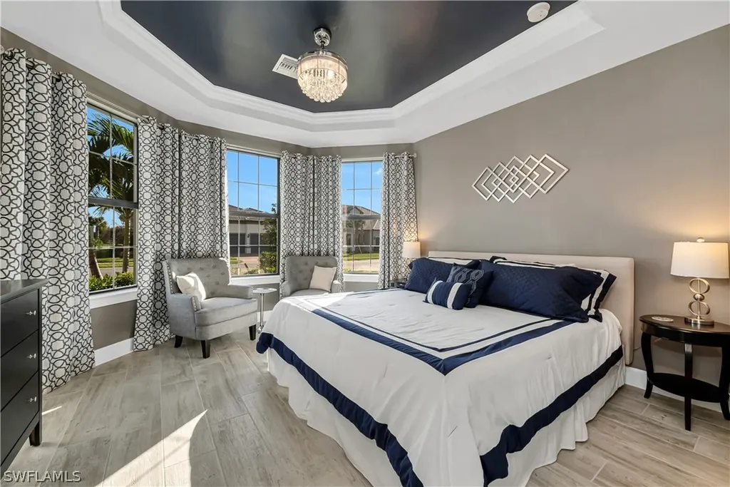 9528 Greyhawk Trail Naples FL 34120