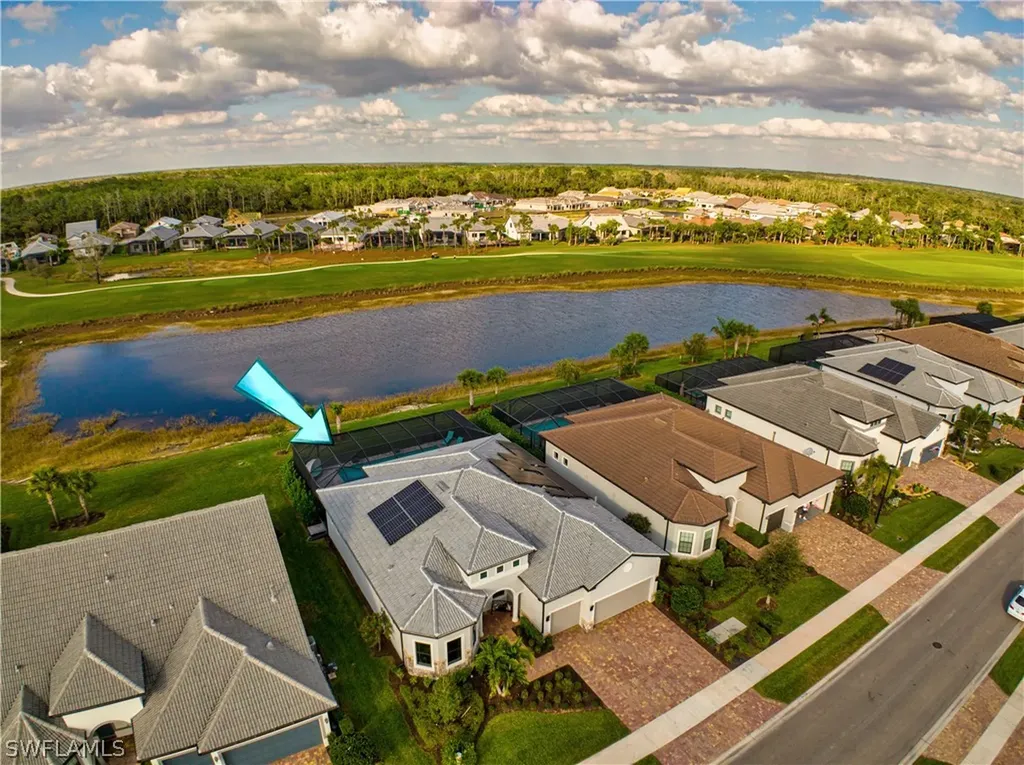9528 Greyhawk Trail Naples FL 34120