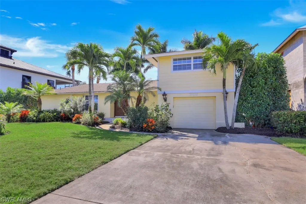 366 Seabee Avenue Naples FL 34108