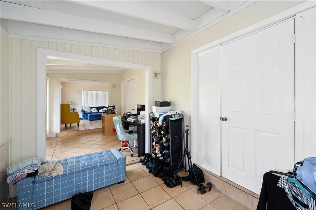 788 7th Avenue N Naples FL 34102