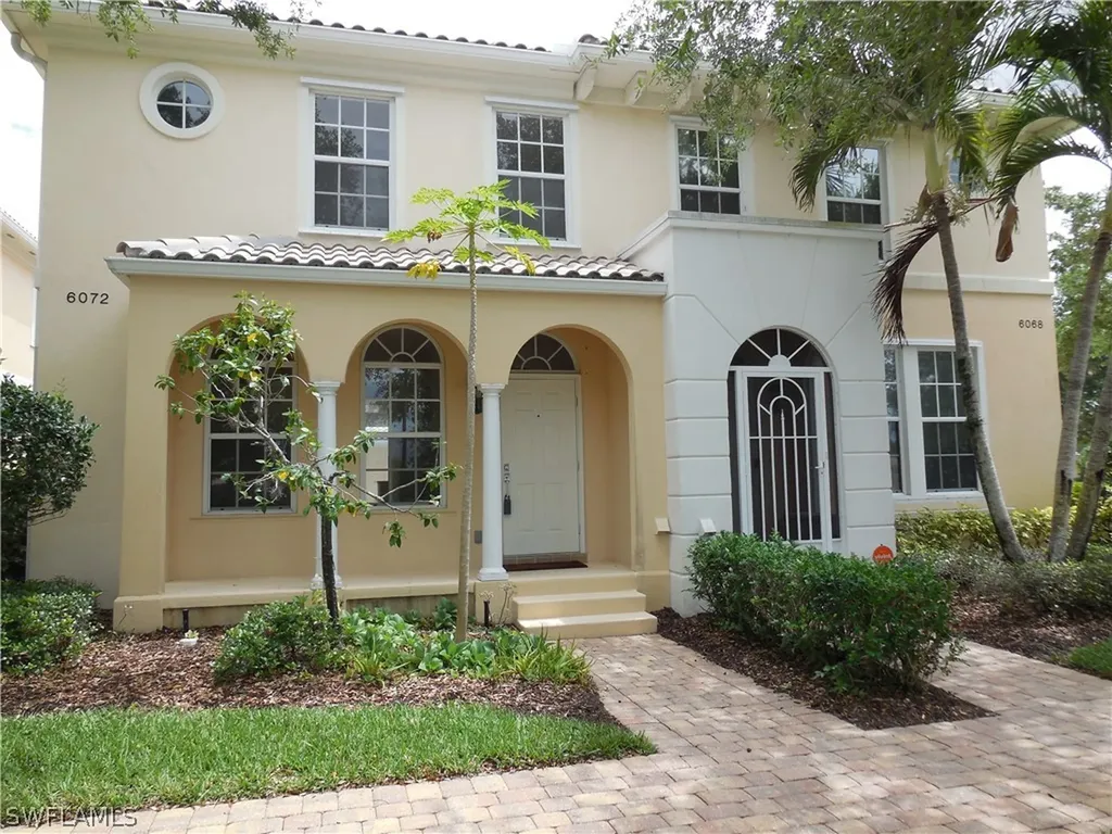 6072 Towncenter Circle Naples FL 34119