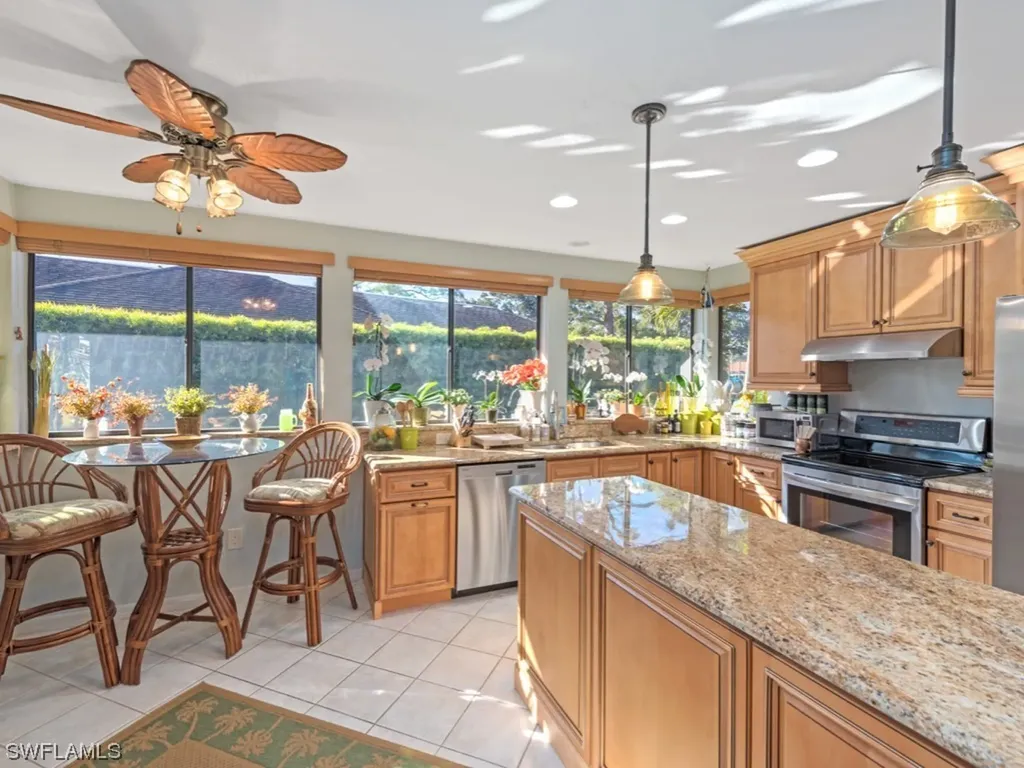 Naples FL, 541 Augusta Boulevard, Unit 5