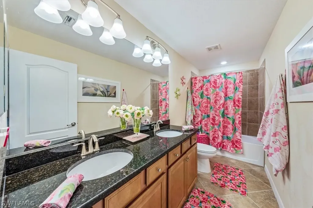 2246 Vermont Lane Naples FL 34120