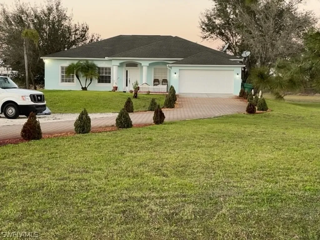 4171 72nd Avenue NE Naples FL 34120