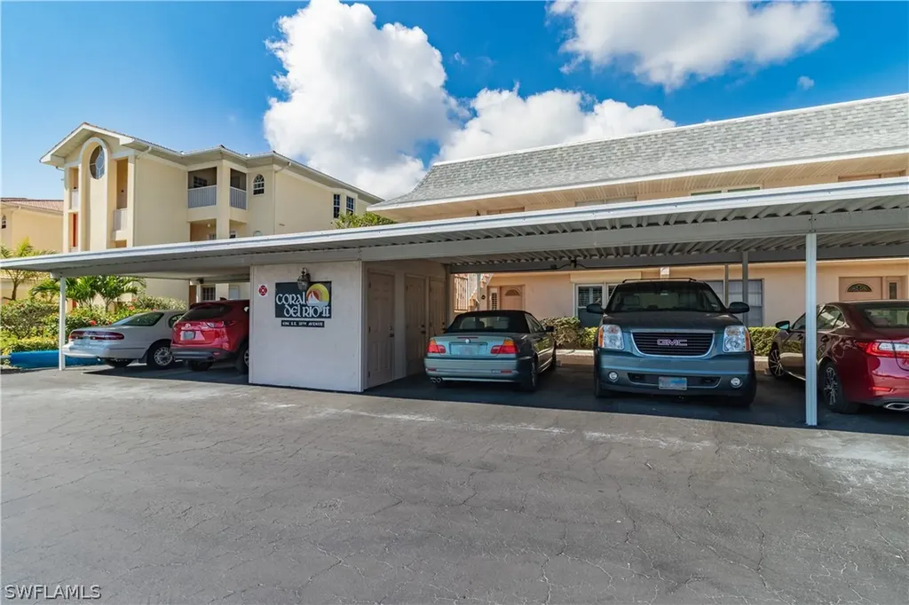 4104 SE 18th Avenue Cape Coral FL 33904