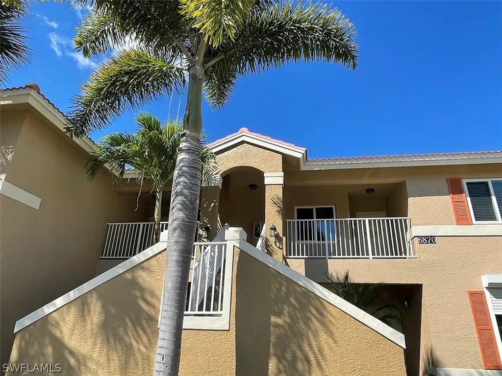 6870 Huntington Lakes Circle Naples FL 34119