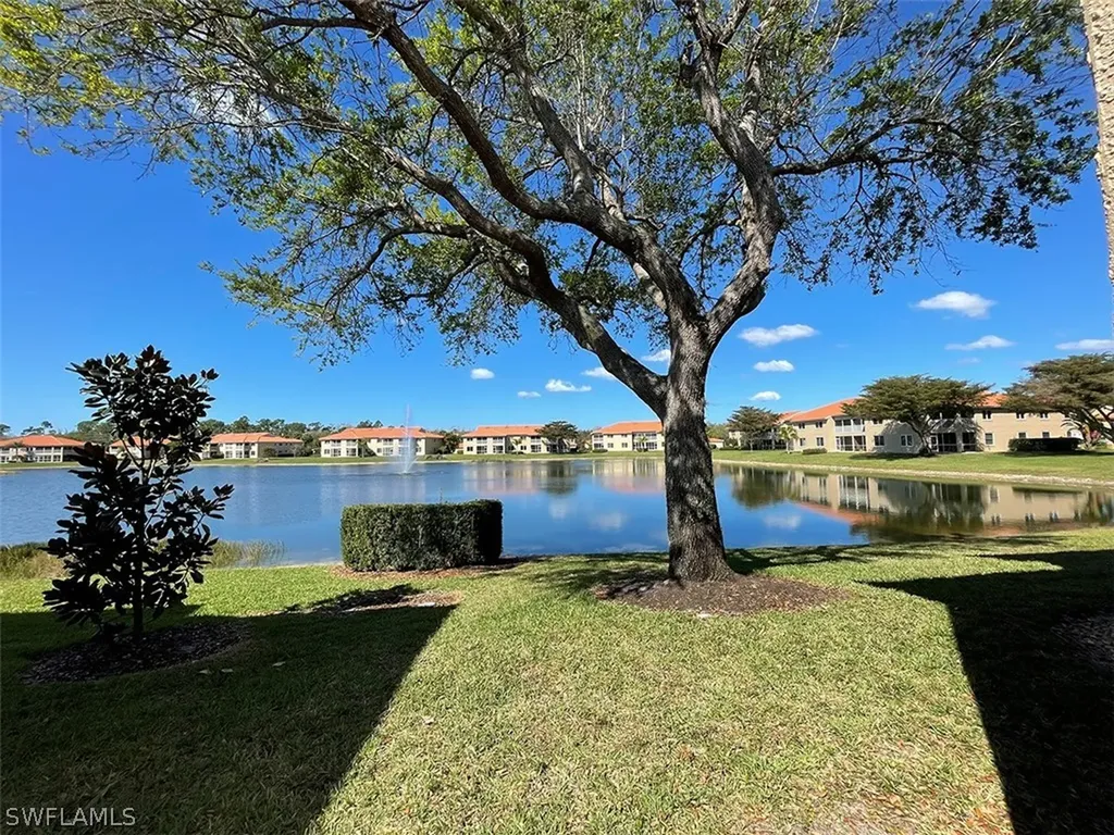 6870 Huntington Lakes Circle Naples FL 34119
