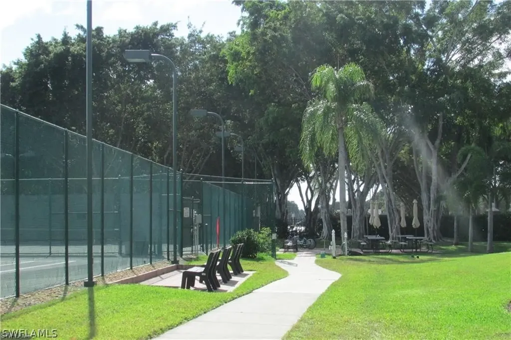 6870 Huntington Lakes Circle Naples FL 34119