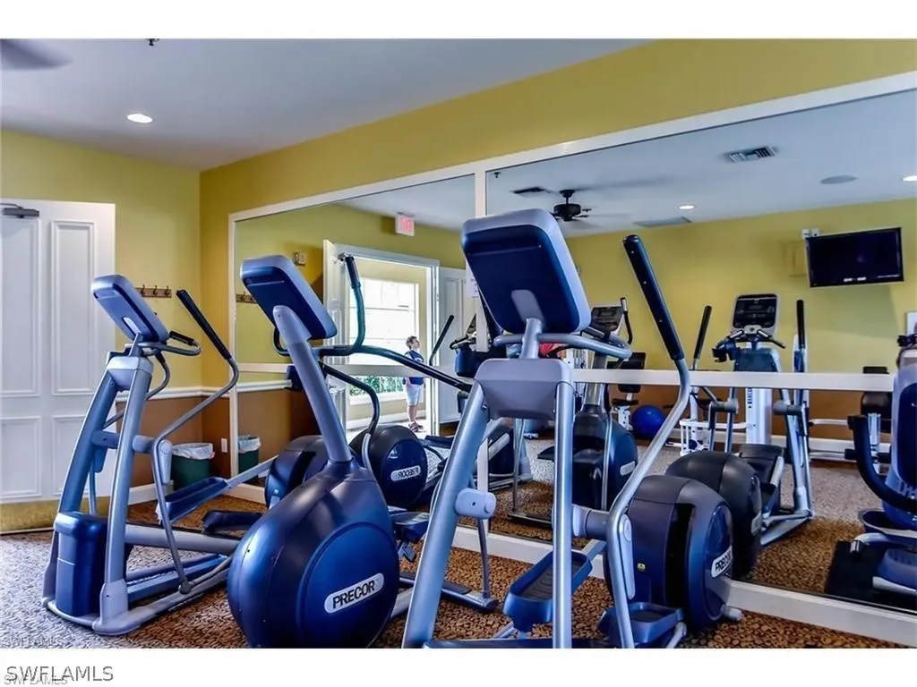 6870 Huntington Lakes Circle Naples FL 34119