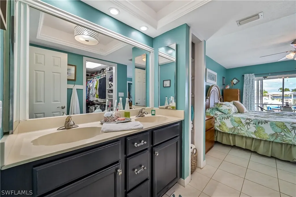 1807 SE 41st Street Cape Coral FL 33904