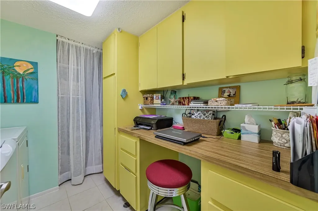 1807 SE 41st Street Cape Coral FL 33904