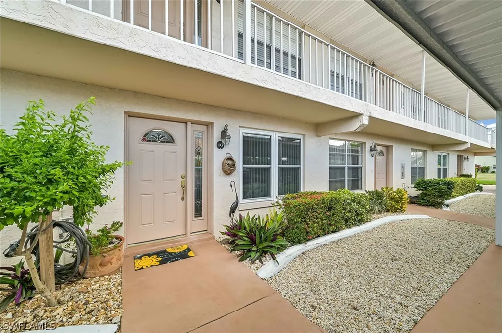 1807 SE 41st Street Cape Coral FL 33904