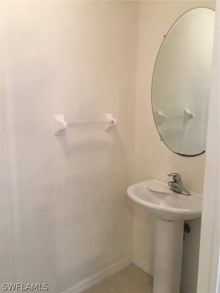 8451 Village Edge Circle Fort Myers FL 33919