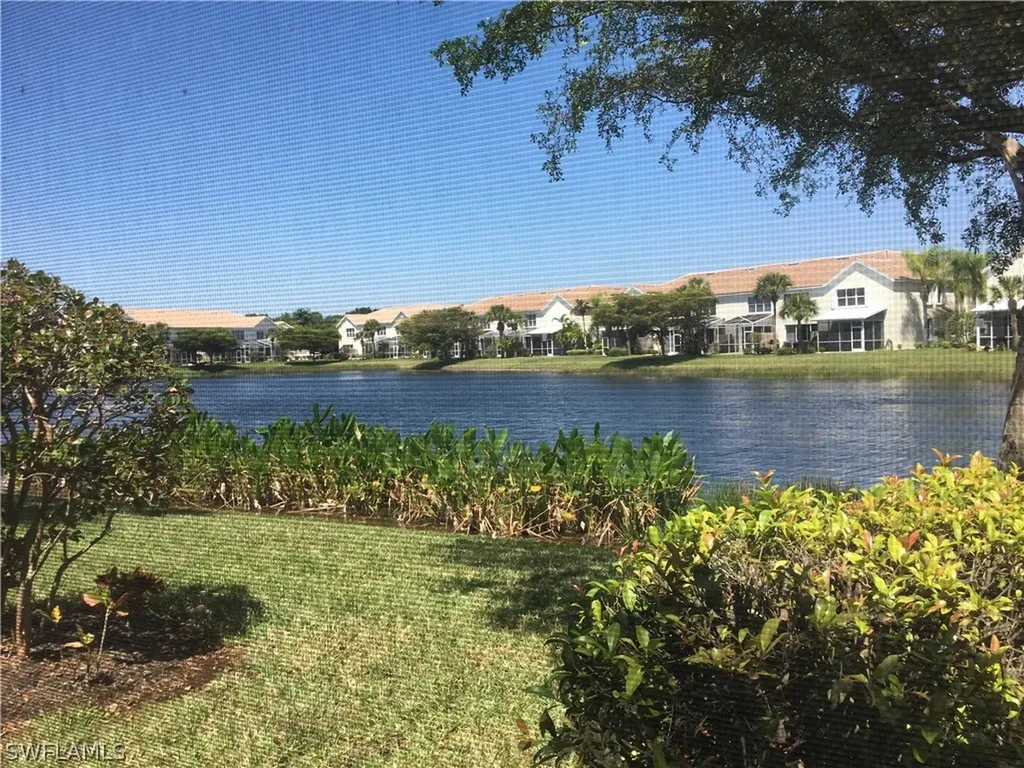8451 Village Edge Circle Fort Myers FL 33919