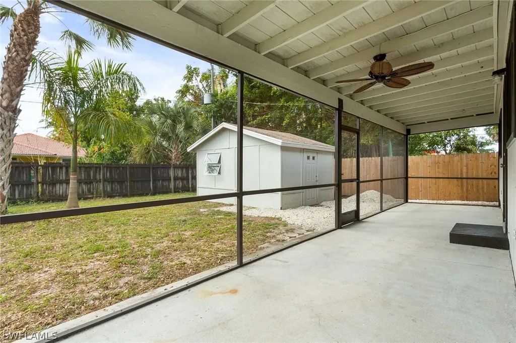 3374 Poinsettia Avenue Naples FL 34104