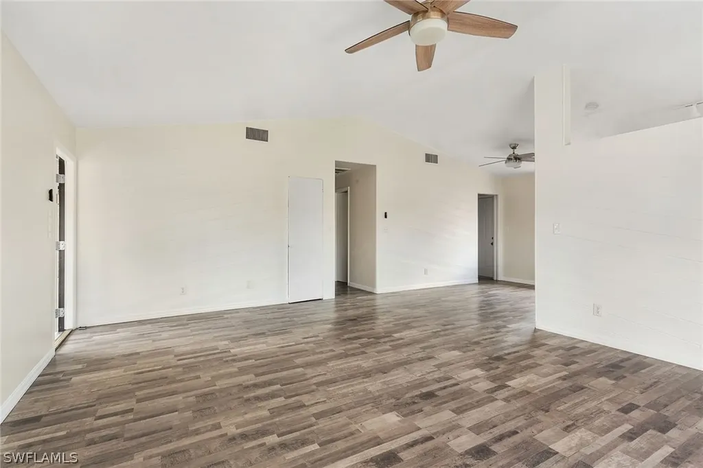 3374 Poinsettia Avenue Naples FL 34104