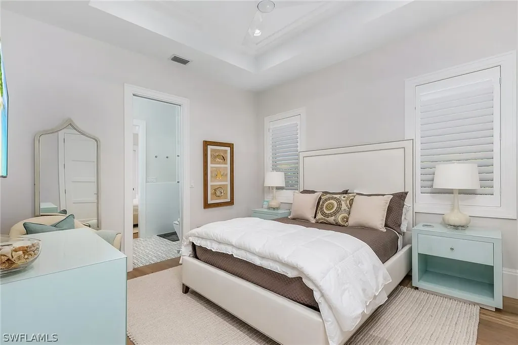 4839 West Boulevard Naples FL 34103