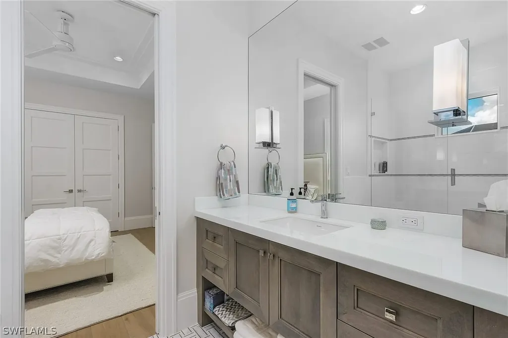 4839 West Boulevard Naples FL 34103