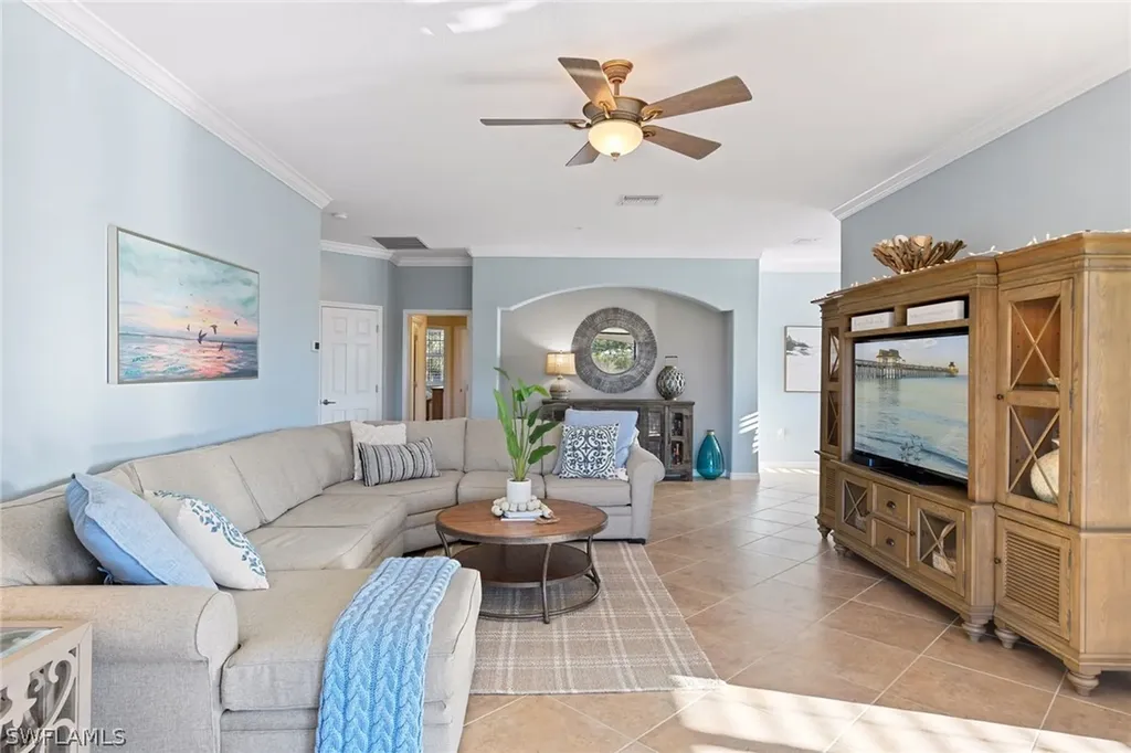 3159 Serena Lane Naples FL 34114