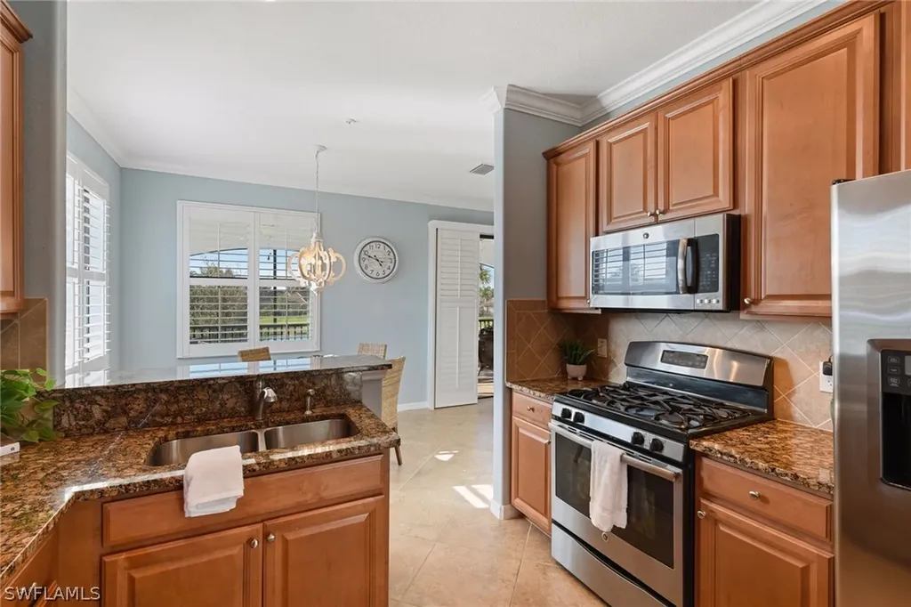 3159 Serena Lane Naples FL 34114