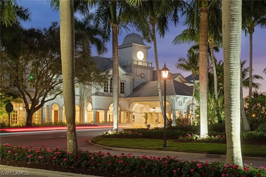 3159 Serena Lane Naples FL 34114