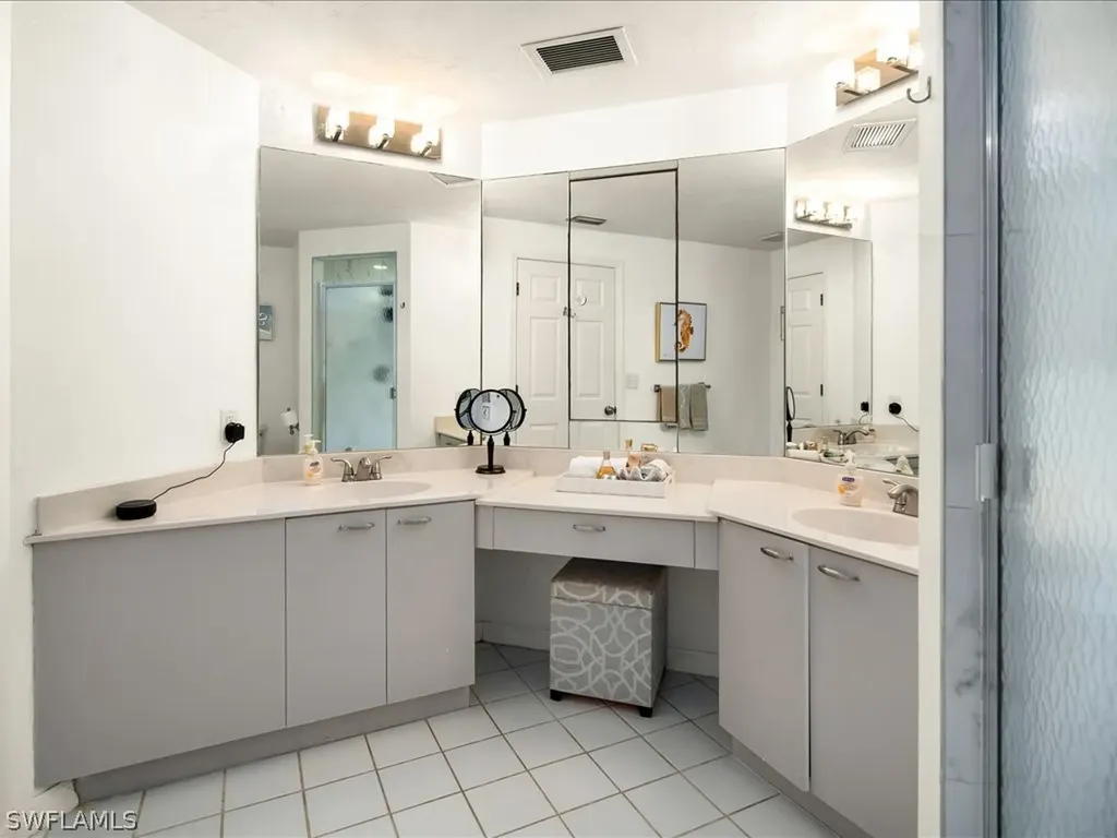 2860 Citrus Lake Drive Naples FL 34109