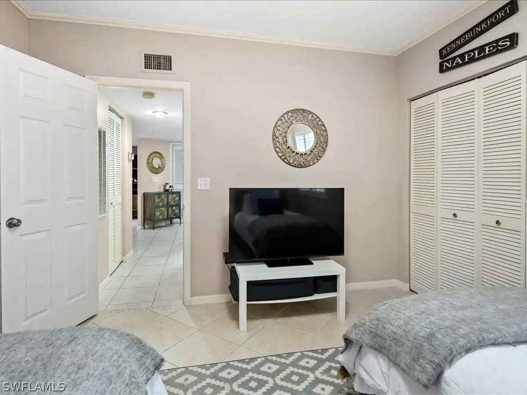 2860 Citrus Lake Drive Naples FL 34109