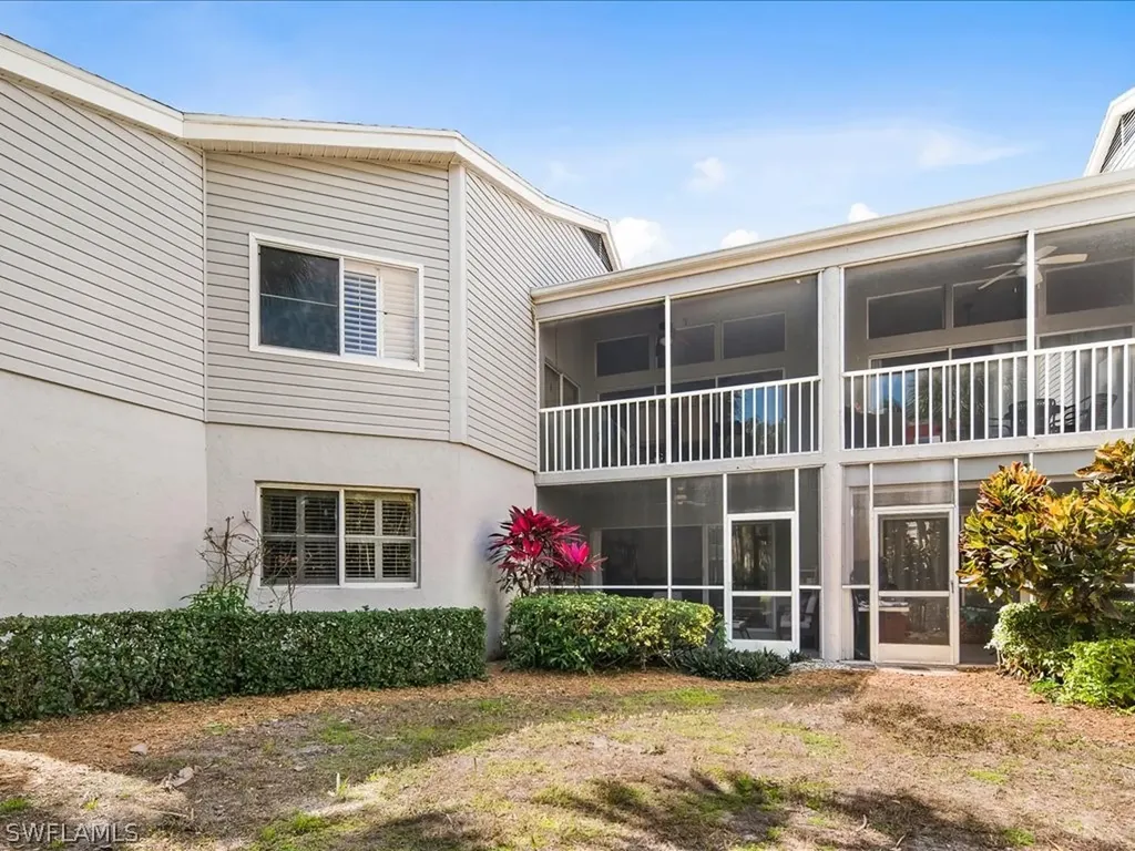 2860 Citrus Lake Drive Naples FL 34109
