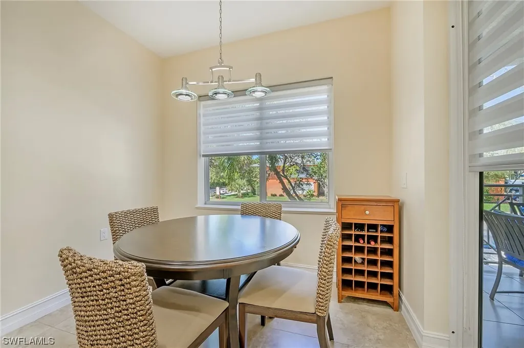 850 6th Avenue N Naples FL 34102