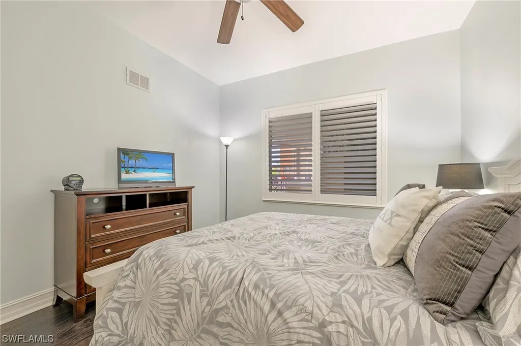 850 6th Avenue N Naples FL 34102